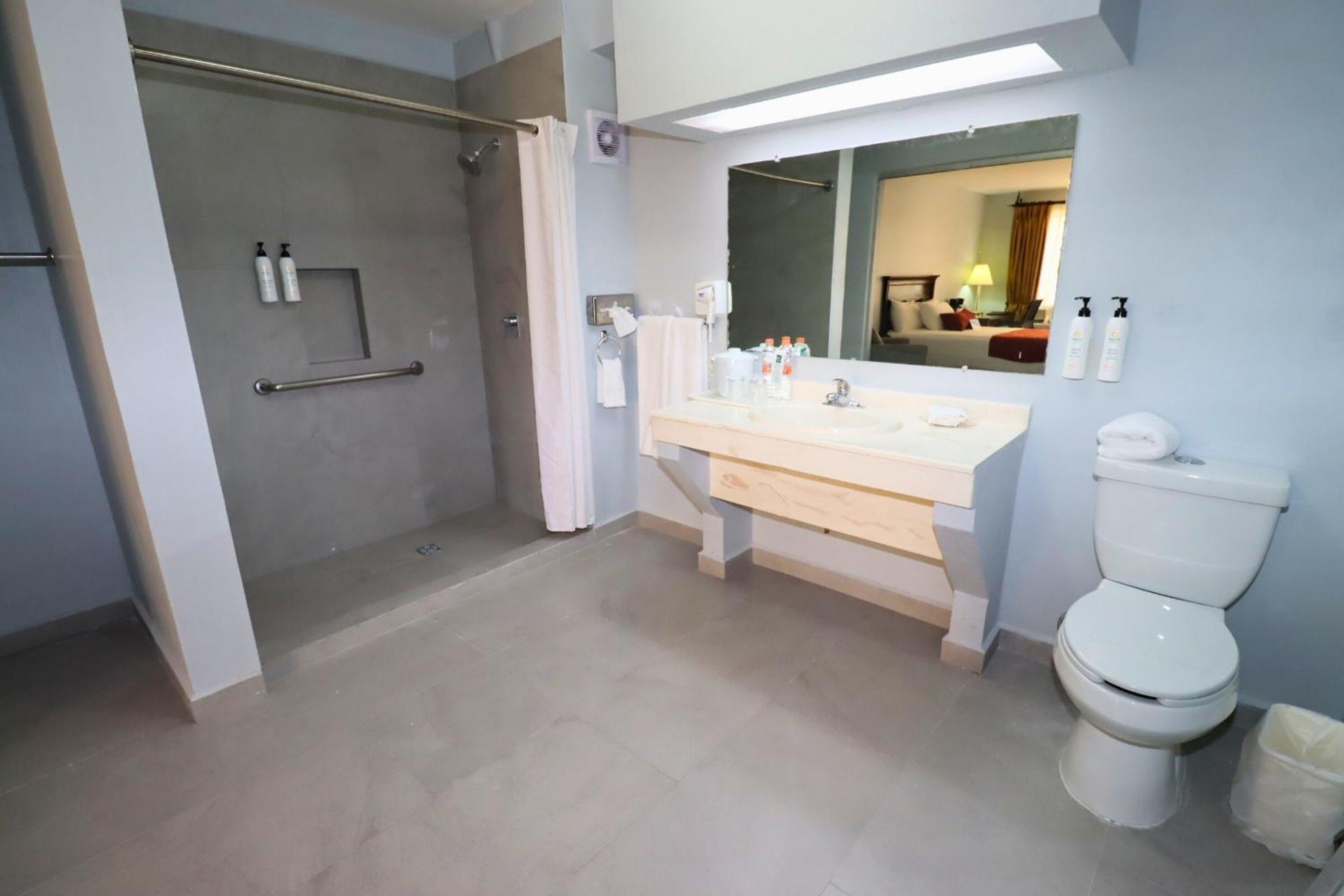 Quality Inn Piedras Negras Exterior photo